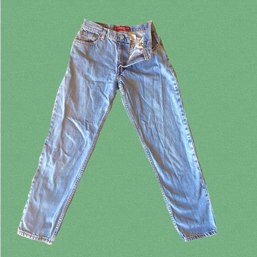 Vintage classic relaxed Levi’s 550 tapered straight leg jeans